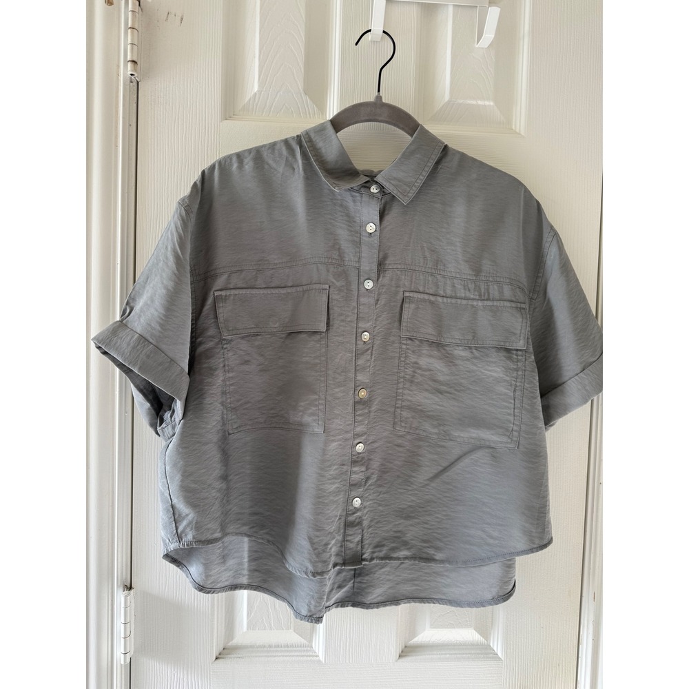 Madewell Central Drapey Shirt L Gray Short Sleeve Boxy Button Front Top - Picture 2 of 8